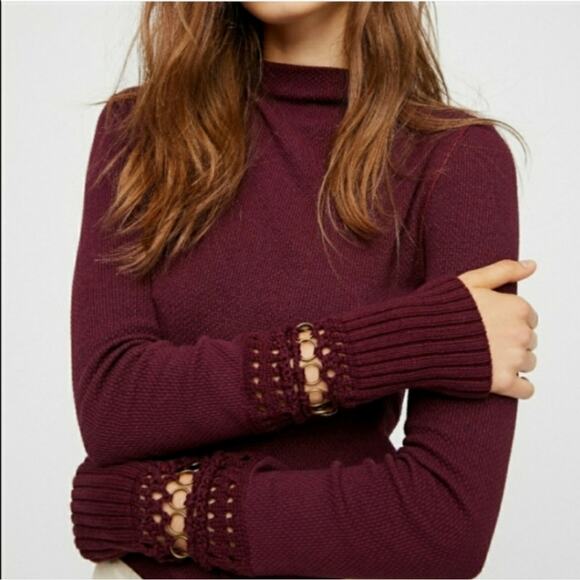 NWT Free People Sweet Thang XS Metal Cuff Thermal - Picture 1 of 5